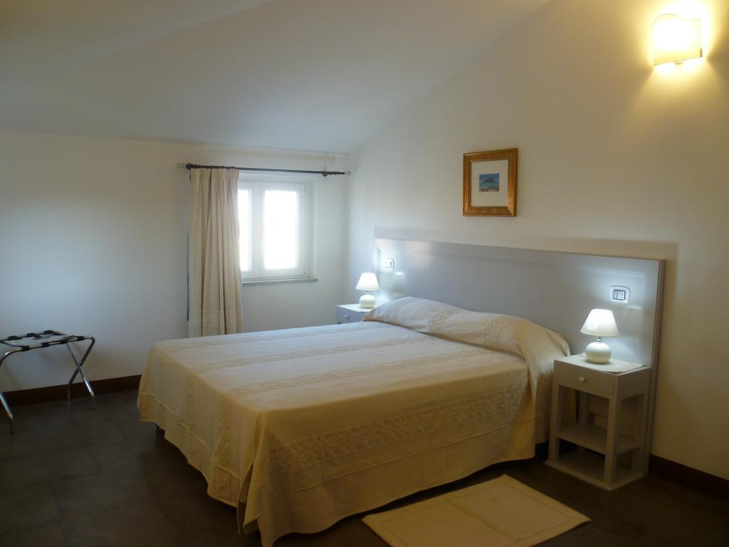 Albergo Residenziale La Corte Tortolì Zimmer foto