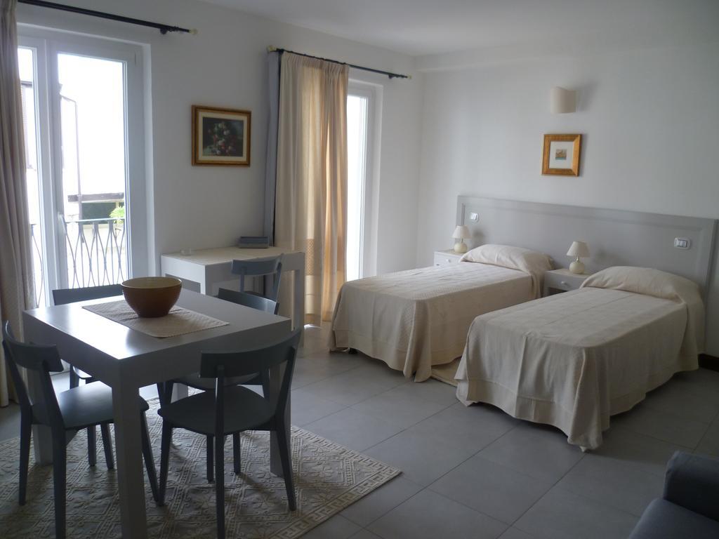 Albergo Residenziale La Corte Tortolì Zimmer foto